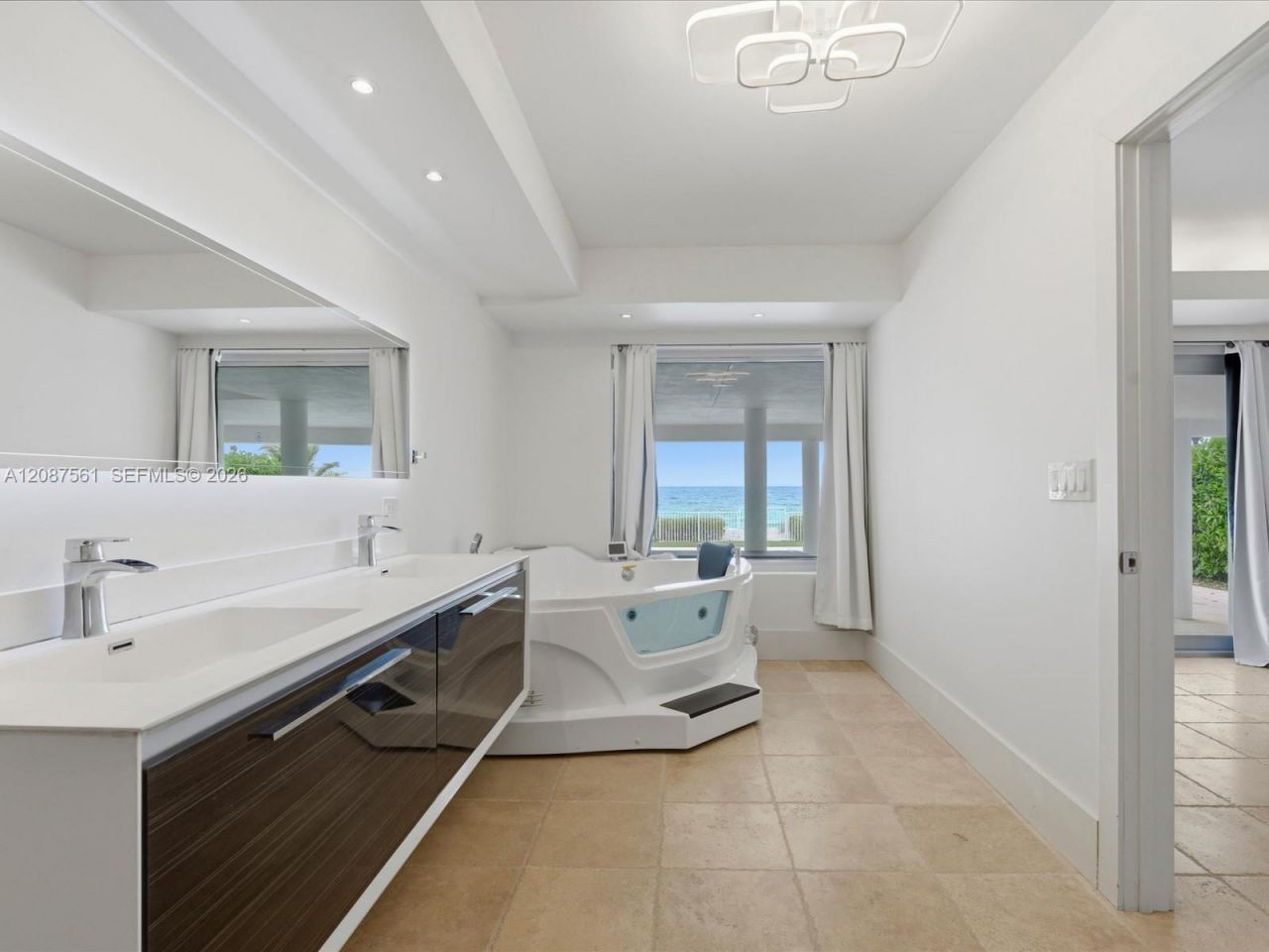 3036 N Atlantic Blvd, Fort Lauderdale, FL 33308 Photo