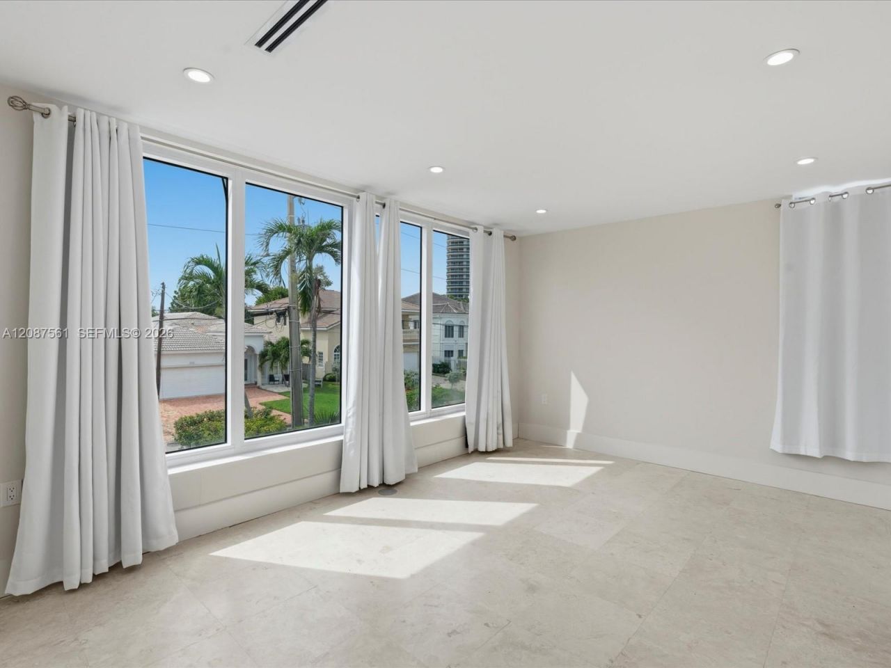 3036 N Atlantic Blvd, Fort Lauderdale, FL 33308 Photo