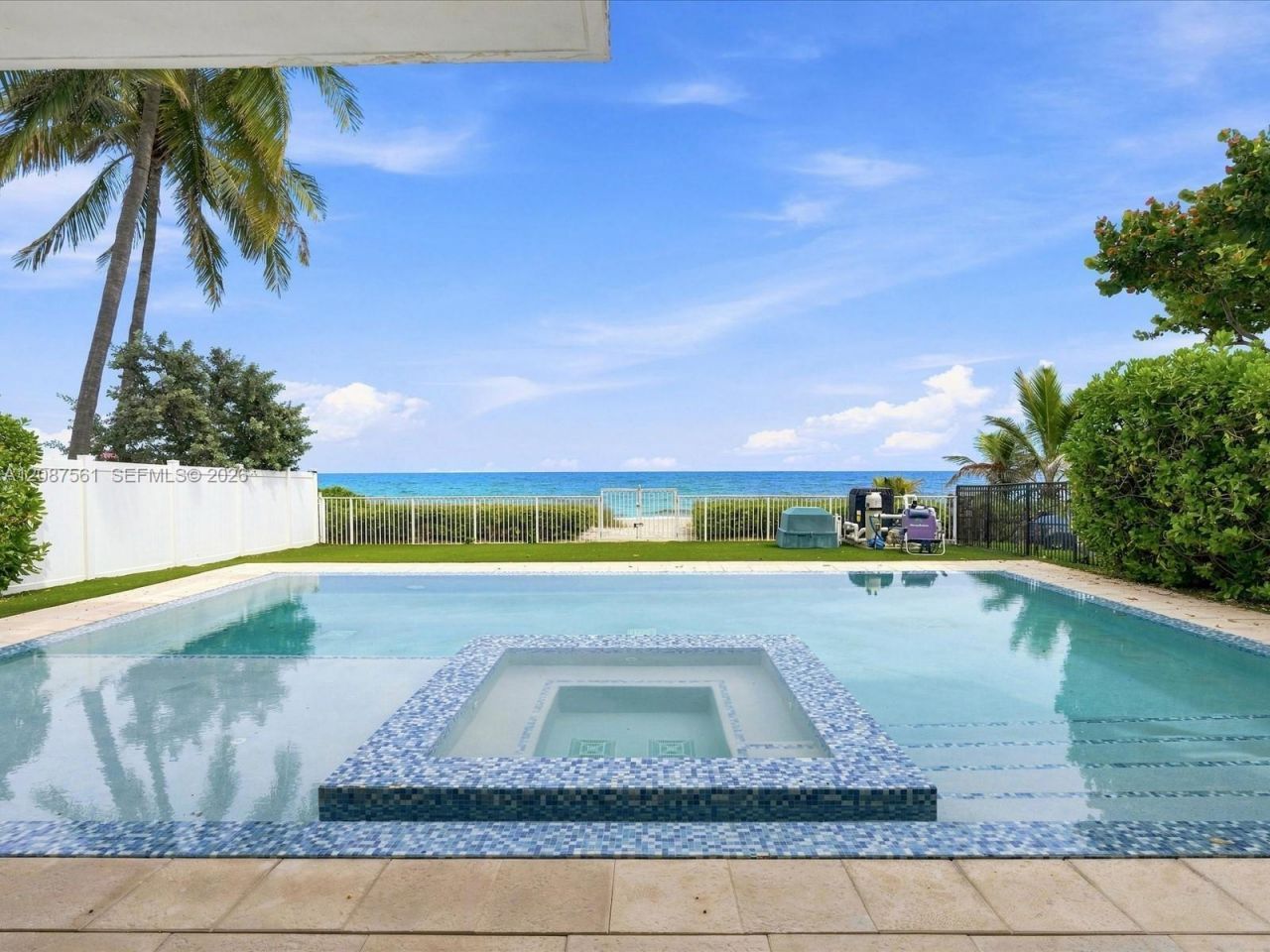 3036 N Atlantic Blvd, Fort Lauderdale, FL 33308 Photo