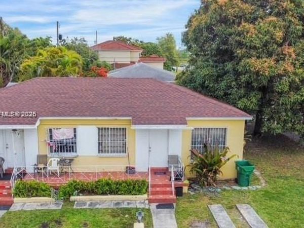 2655 SW 34th Ct , Miami, FL 33133
