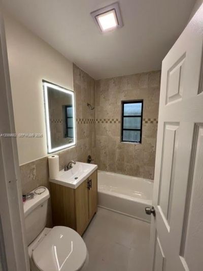 2655 SW 34th Ct, Miami, FL 33133 Photo