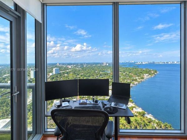 601 NE 36th St, Unit 3105, Miami, FL 33137