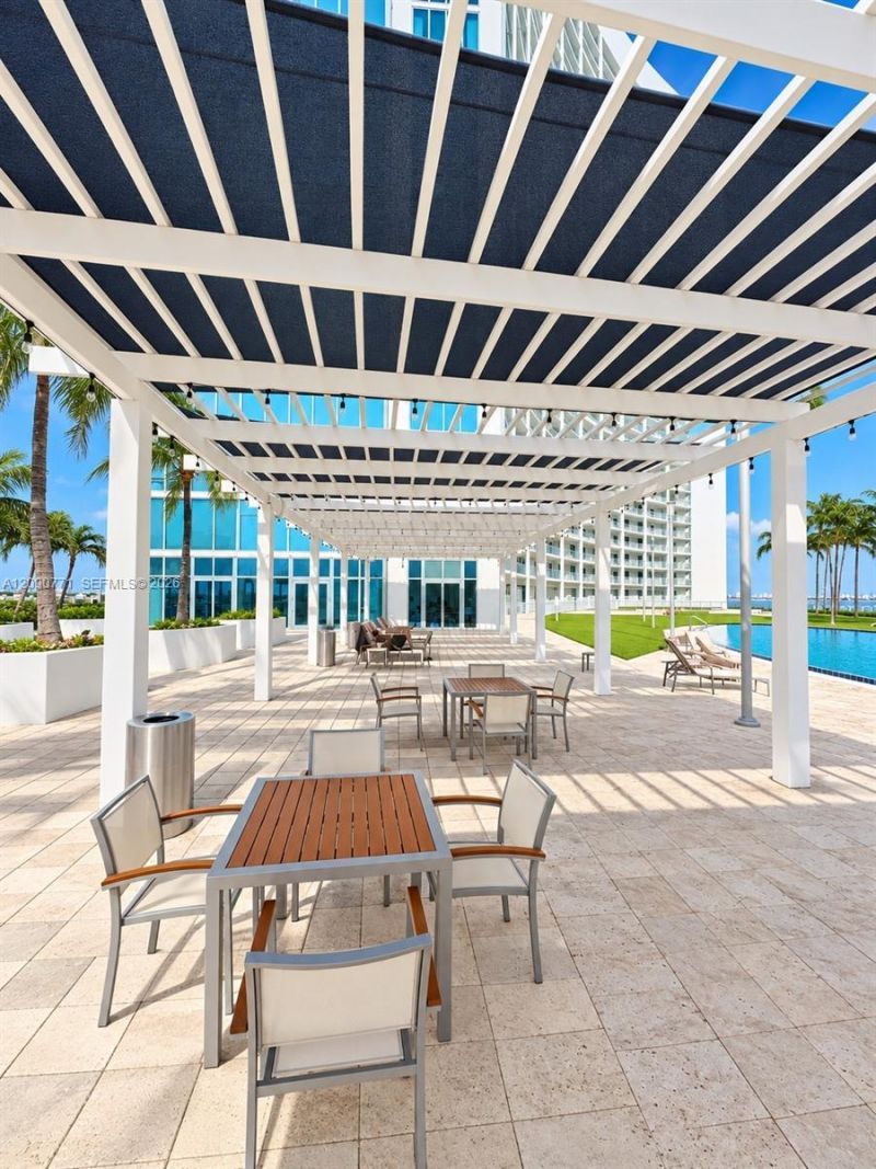 601 NE 36th St, Unit 3105, Miami, FL 33137 Photo