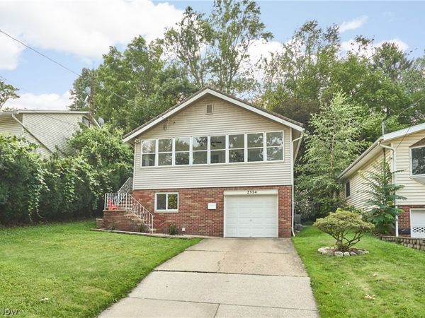 2514 Christensen Avenue , Akron, OH 44314