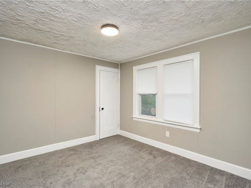 2514 Christensen Avenue, Akron, OH 44314 Photo 12