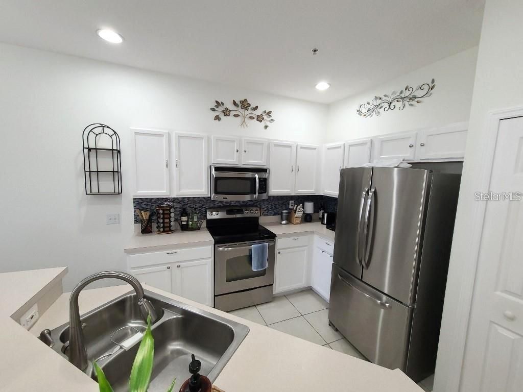 3936 Yellowstone Circle , Sarasota, FL 34233 Photo