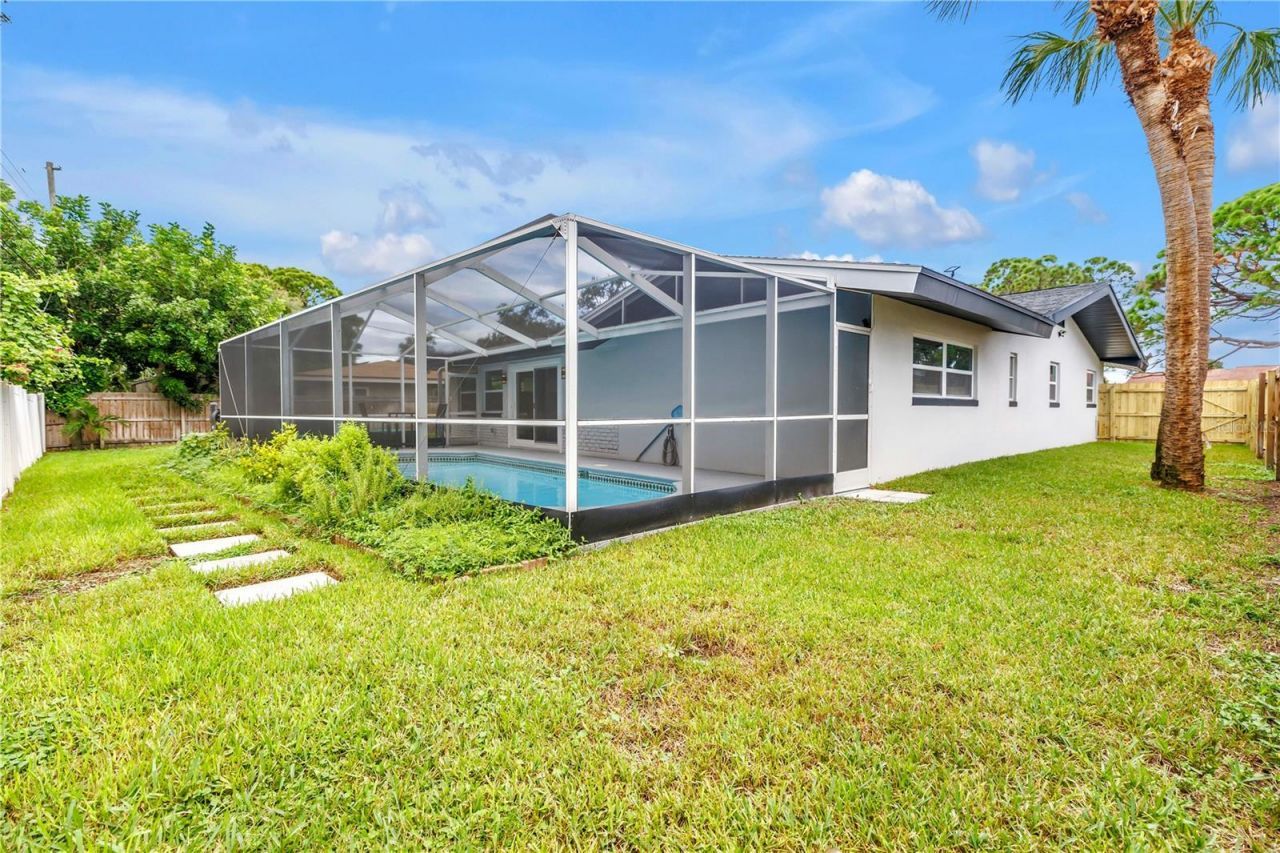 2690 65th Avenue S, Saint Petersburg, FL 33712 Photo