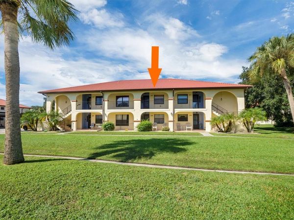 2909 GRANADA COURT , Unit 2909, LAKE WALES, FL 33898