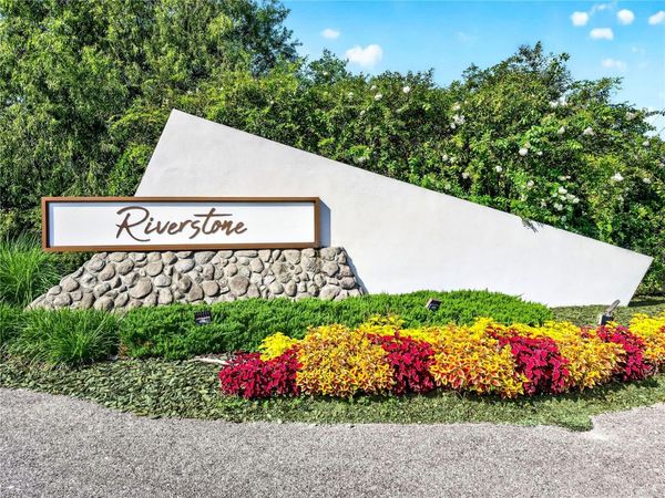 5605 ARLINGTON RIVER DRIVE , LAKELAND, FL 33811