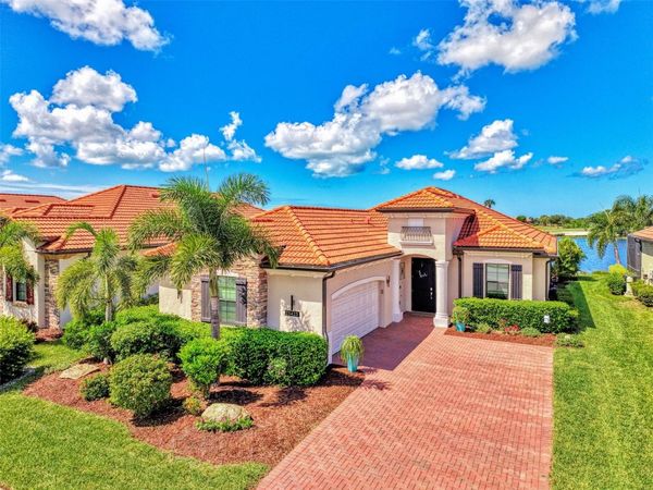 23423 WAVERLY CIRCLE , VENICE, FL 34293