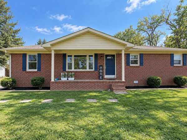 306 Circle Hill Dr , McMinnville, TN 37110