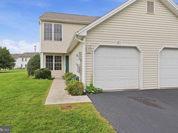 623 CANVASBACH DRIVE, ETTERS, PA 17319