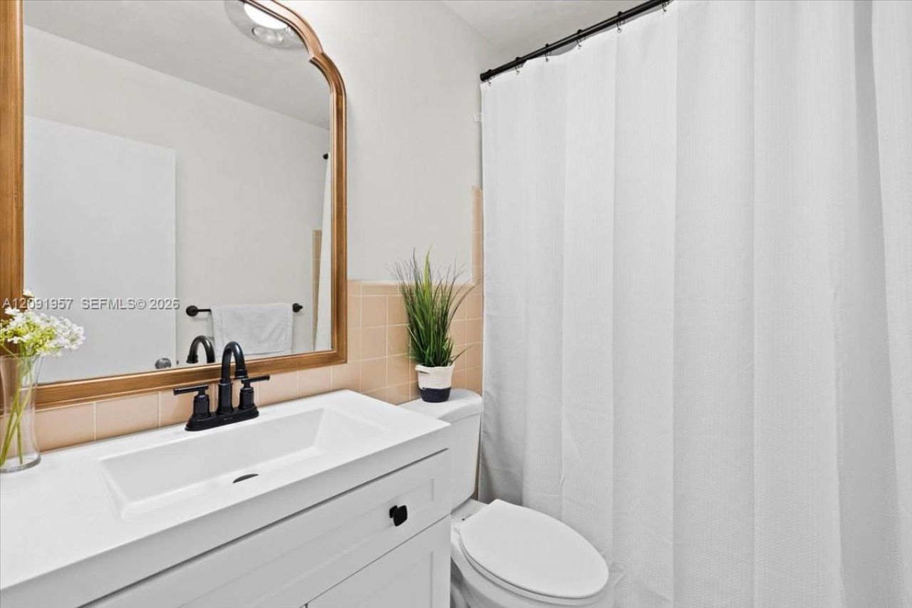 401 SW 72nd Ave, Pembroke Pines, FL 33023 Photo