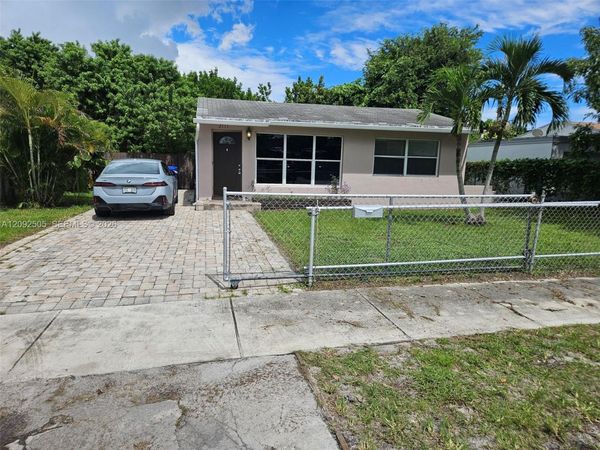 2111 Wiley Ct , Unit 2111, Hollywood, FL 33020
