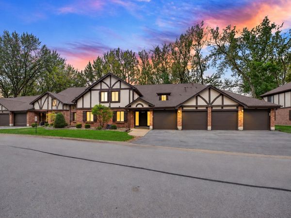 8225 Willow Drive , Unit 45B, Palos Hills, IL 60465