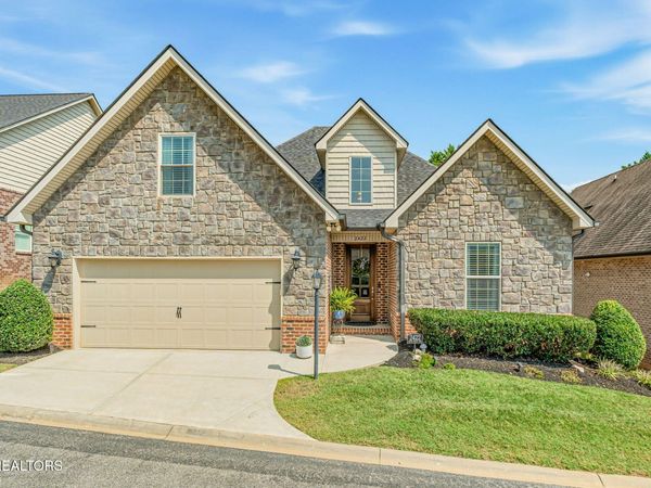 2422 Water Valley Way, Knoxville, TN 37932