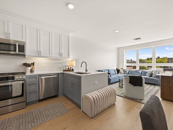 301 Border, Unit 606, Boston, MA 02128