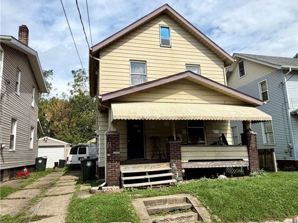 2013 17th Street NE, Canton, OH 44705