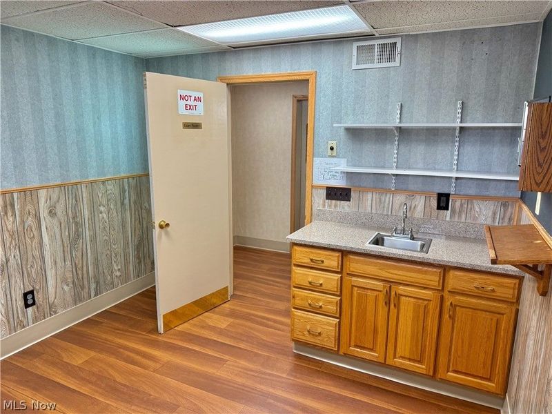 1107 Lincoln Way E, Massillon, OH 44646 Photo 13