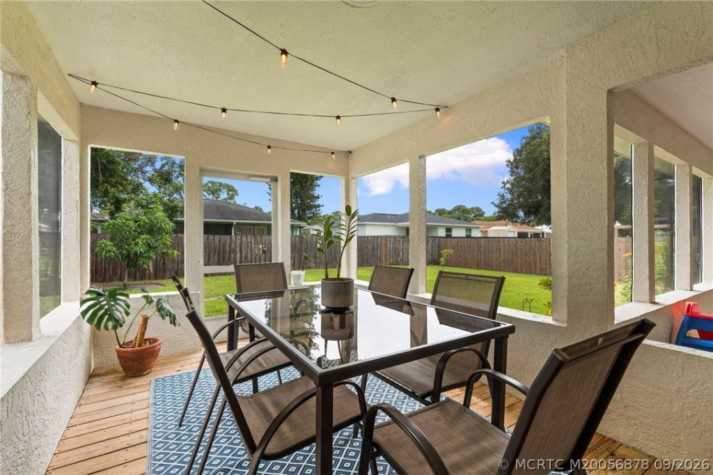 5906 Papaya Drive , Fort Pierce, FL 34982 Photo