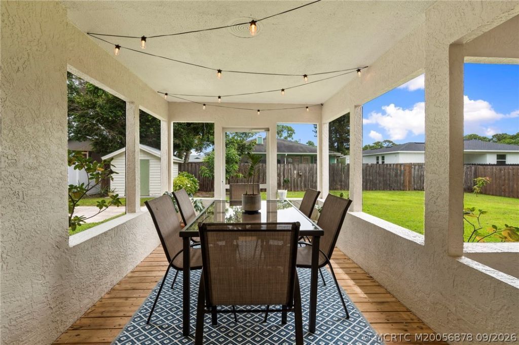 5906 Papaya Drive , Fort Pierce, FL 34982 Photo