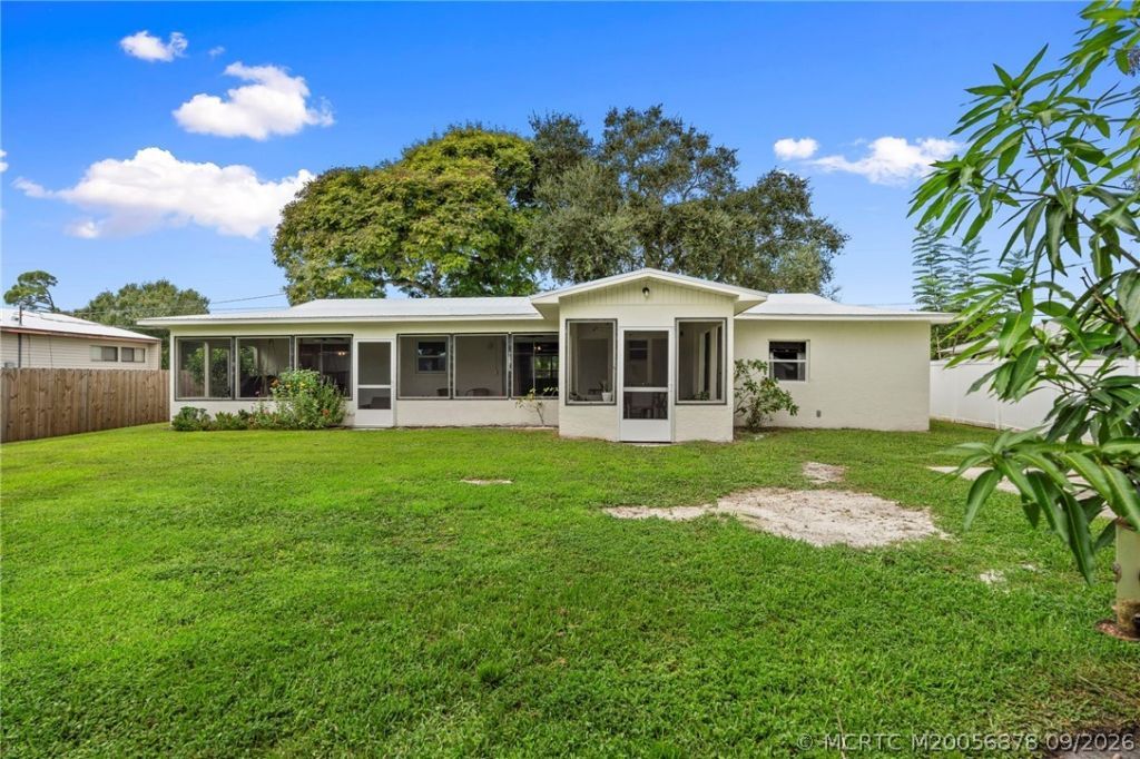 5906 Papaya Drive , Fort Pierce, FL 34982 Photo
