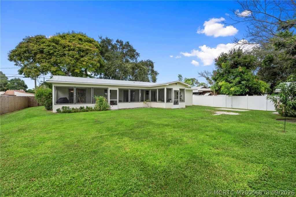 5906 Papaya Drive , Fort Pierce, FL 34982 Photo