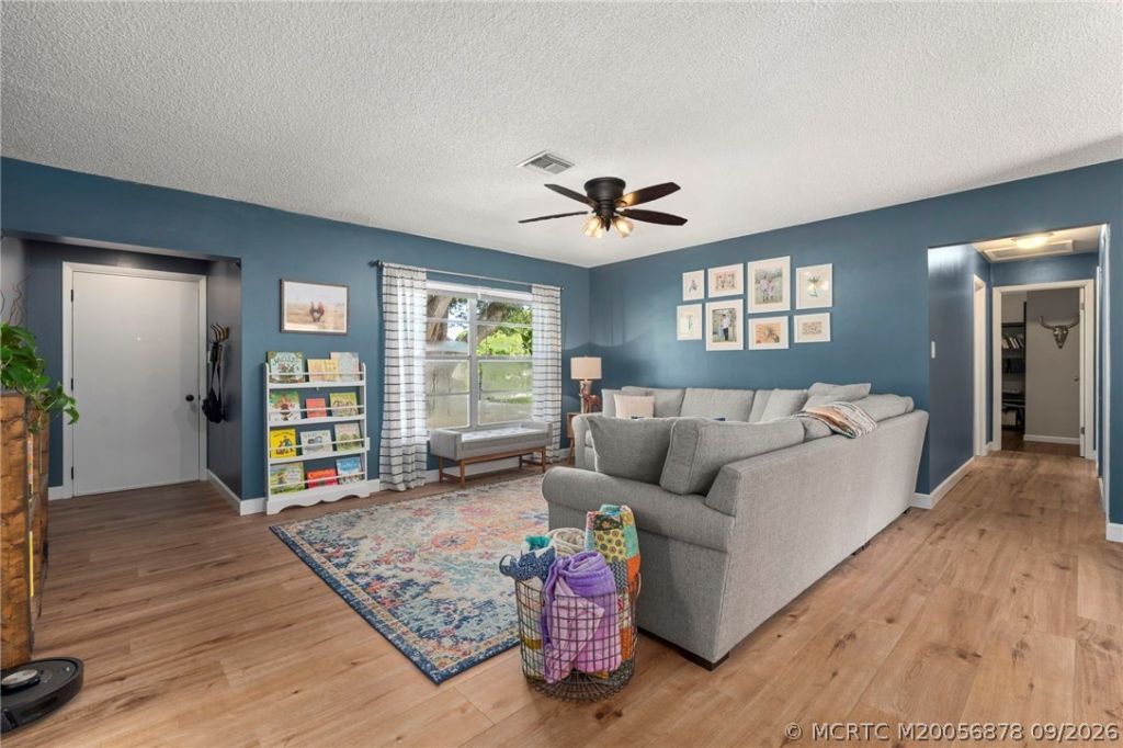 5906 Papaya Drive , Fort Pierce, FL 34982 Photo