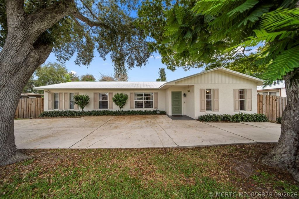 5906 Papaya Drive , Fort Pierce, FL 34982 Photo