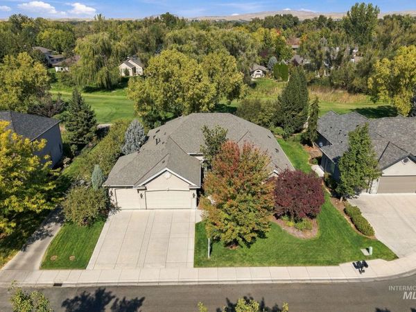 896 W Colchester Drive, Eagle, ID 83616