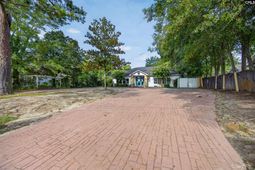 407 North Lake Drive photo 4