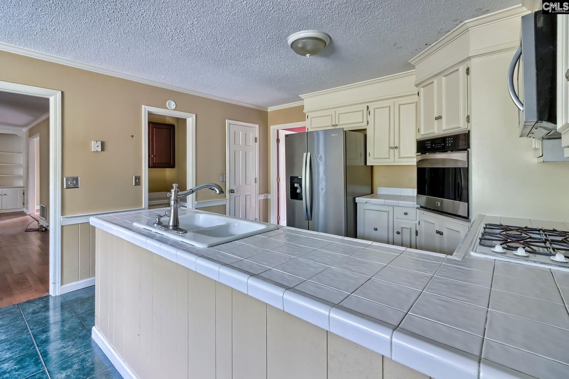 2421 Owl Circle Photo 22