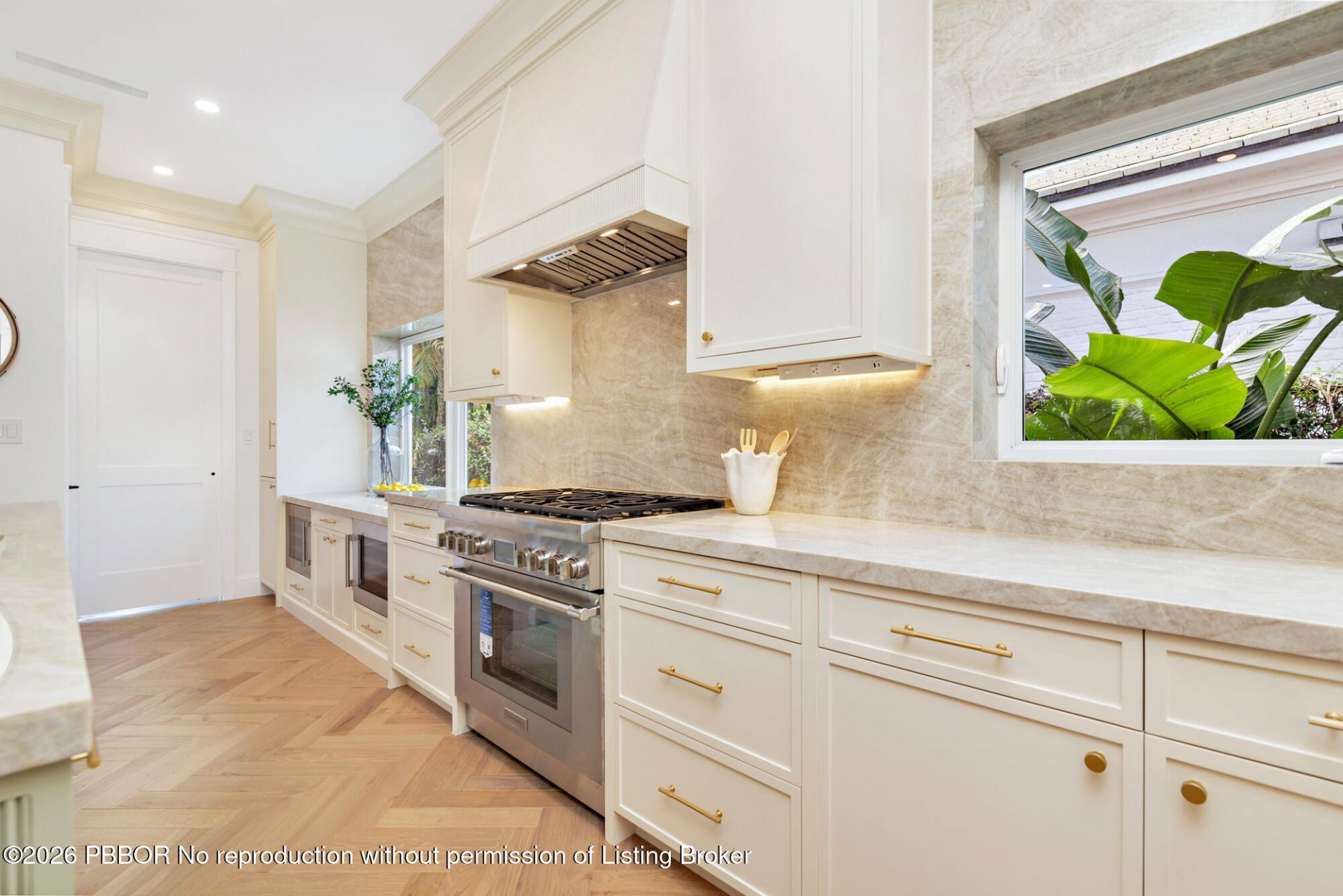 110 Greenwood Drive, West Palm Beach, FL 33405 Photo