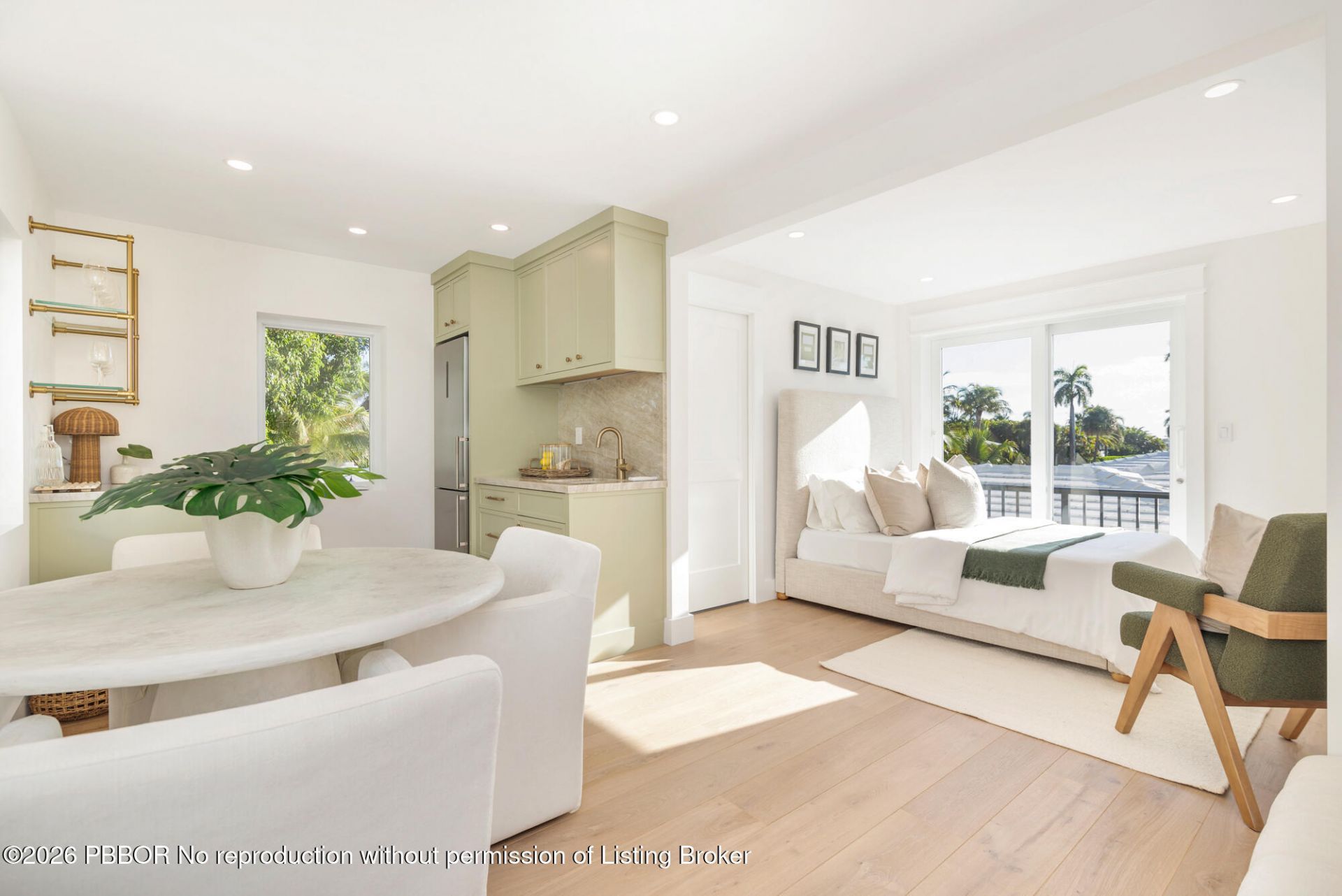 110 Greenwood Drive, West Palm Beach, FL 33405 Photo