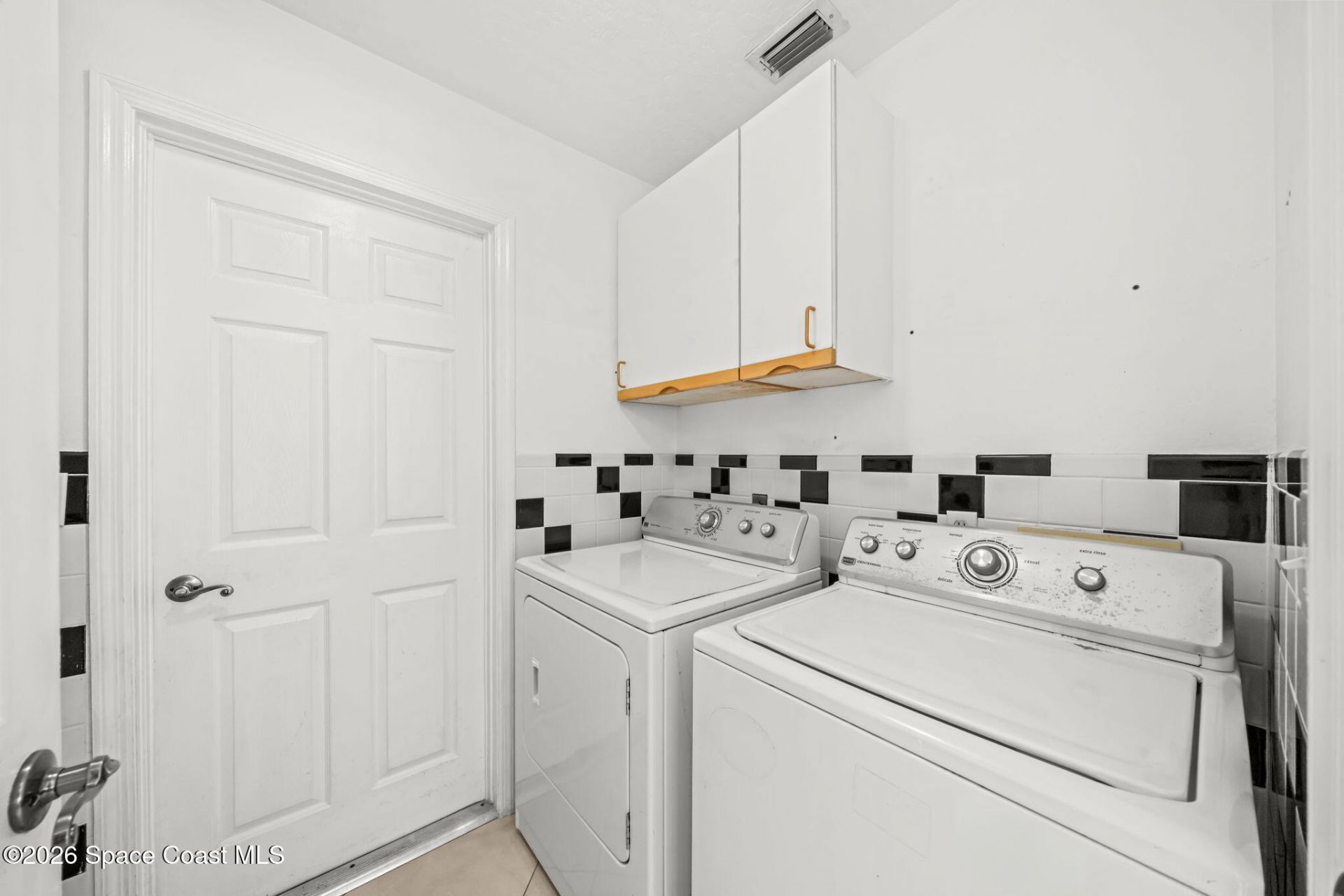 949 Carnation Drive , Sebastian, FL 32958 Photo