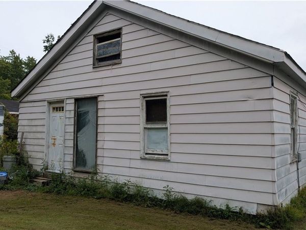381 Avon Avenue , Vermilion, OH 44089