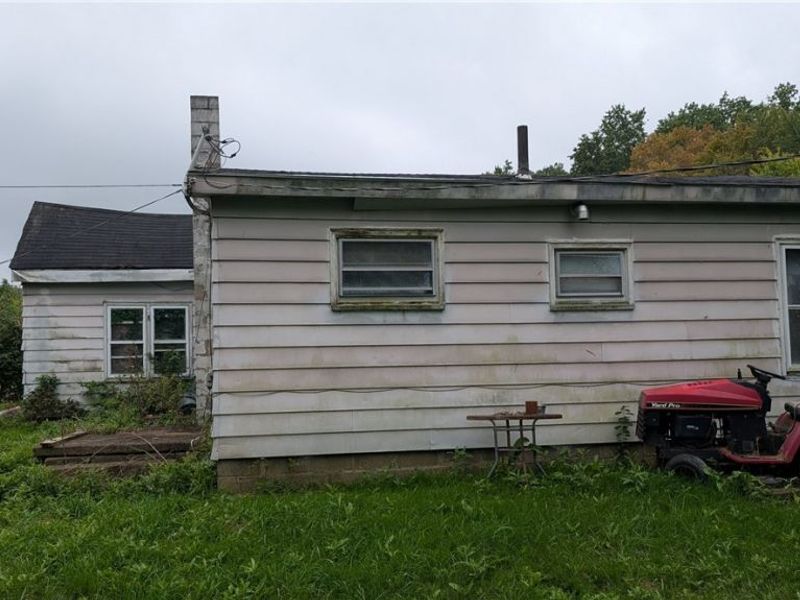 381 Avon Avenue, Vermilion, OH 44089 Photo 7