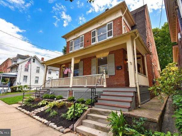 108 E WASHINGTON AVENUE, NEWTOWN, PA 18940