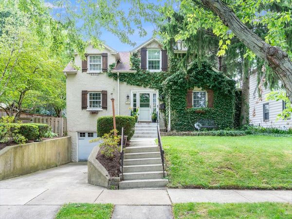 45 S Julian Street , Naperville, IL 60540