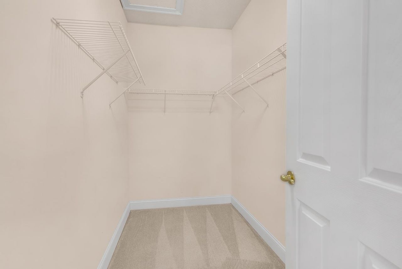 2450 Marsh Glen Dr.  Photo 34