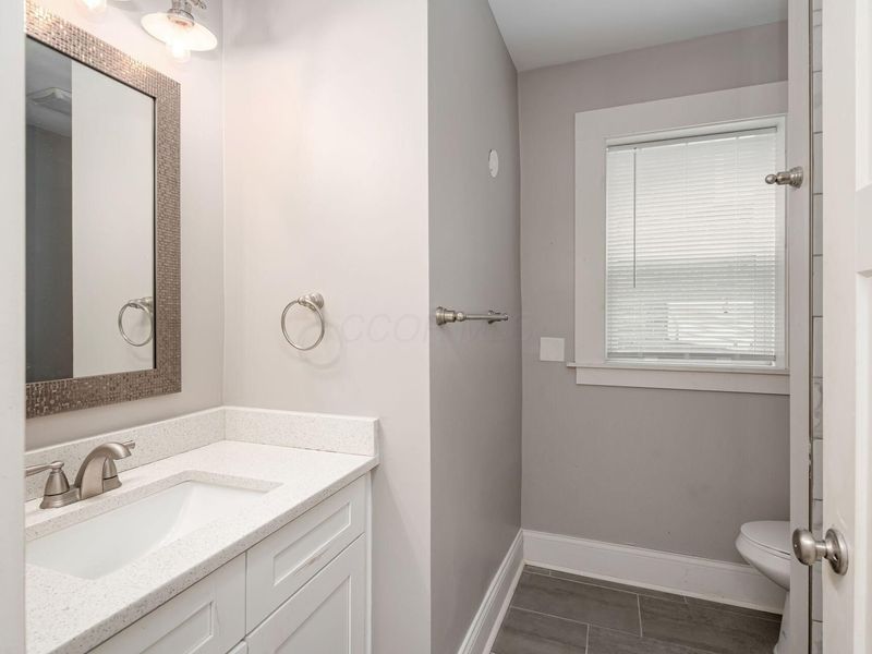 220 Parkwood Avenue, Columbus, OH 43203 Photo 38