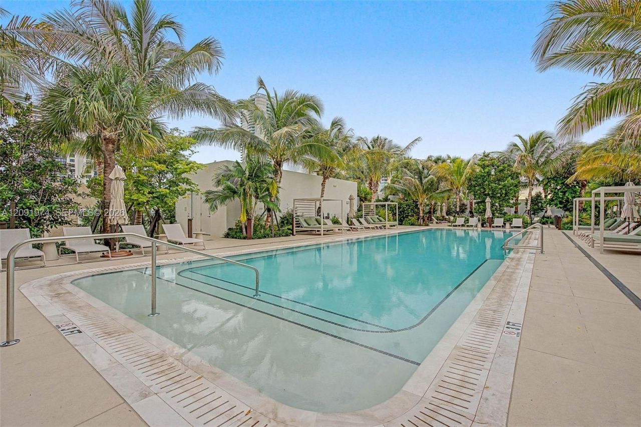 2200 Brickell Ave, Unit 406, Miami, FL 33129 Photo