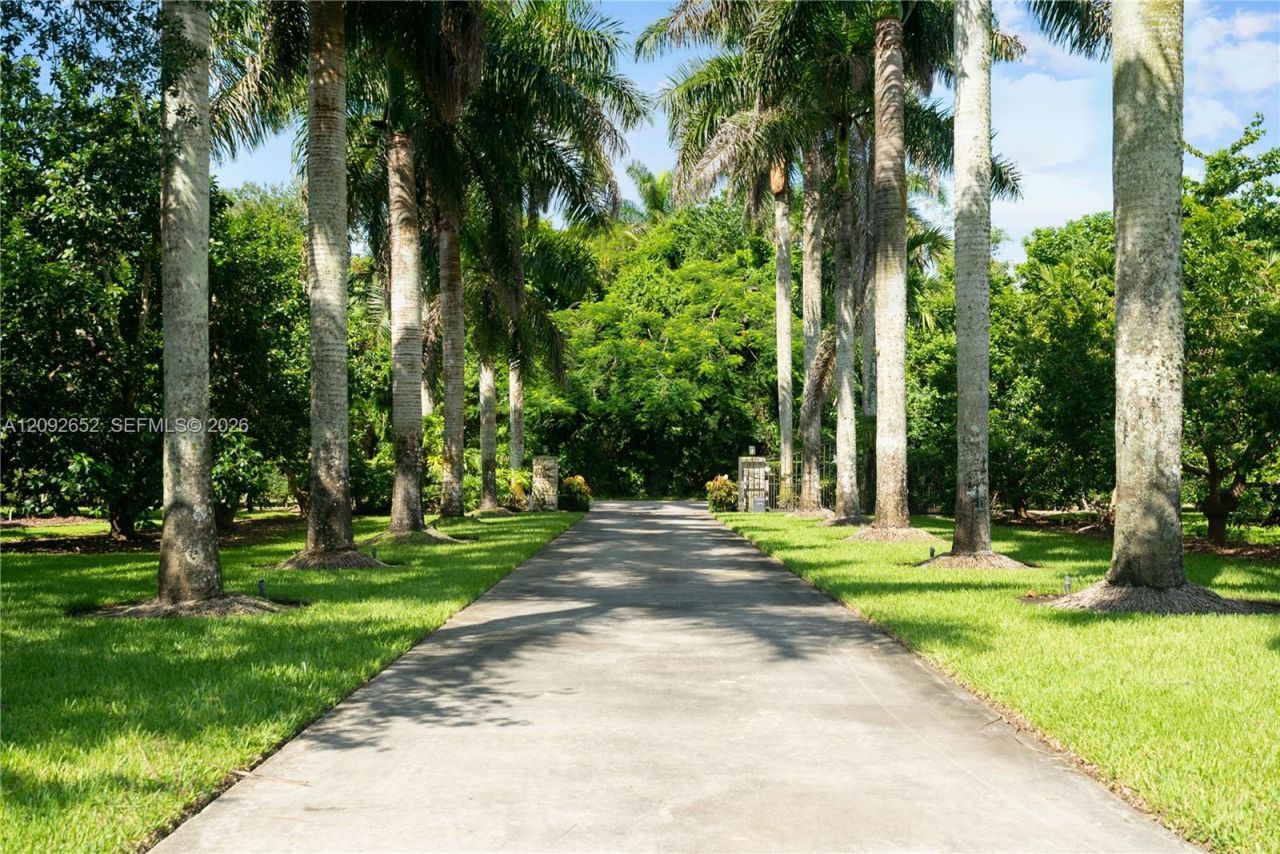 26145 SW 194th Ave, Homestead, FL 33031 Photo