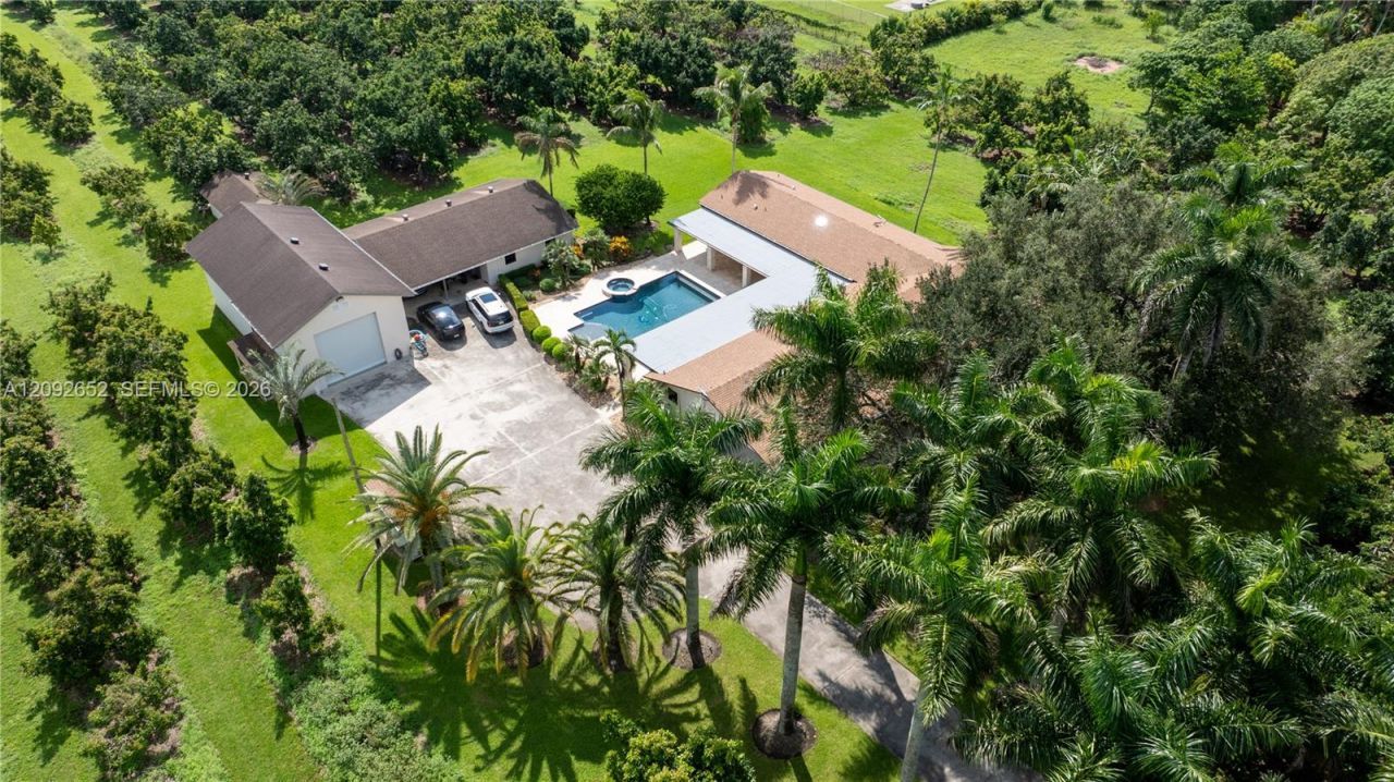 26145 SW 194th Ave, Homestead, FL 33031 Photo