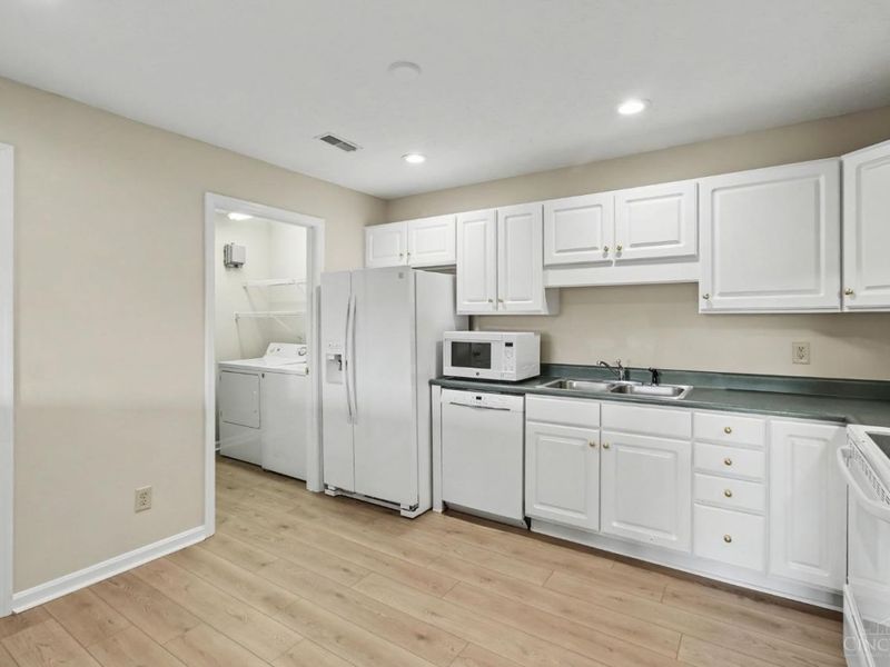 4941 N Arbor Woods Court, Unit 301, Green Township, OH 45248 Photo 13