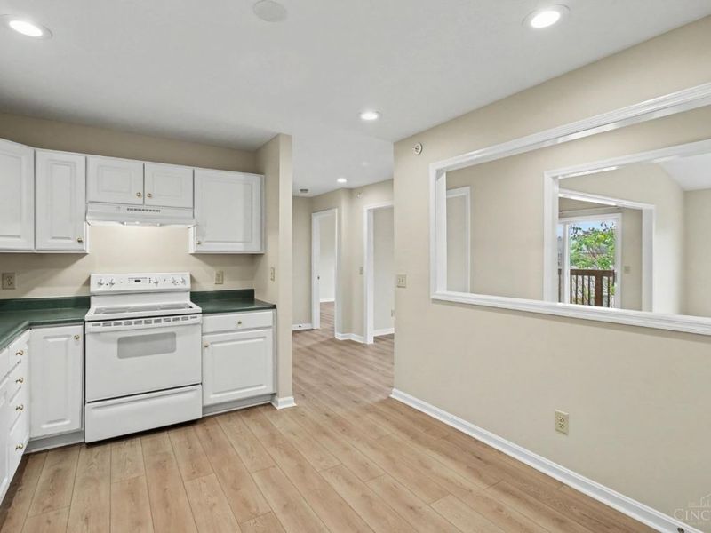 4941 N Arbor Woods Court, Unit 301, Green Township, OH 45248 Photo 15