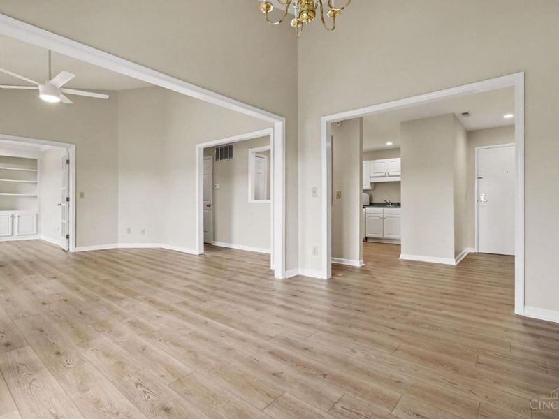 4941 N Arbor Woods Court, Unit 301, Green Township, OH 45248 Photo 6