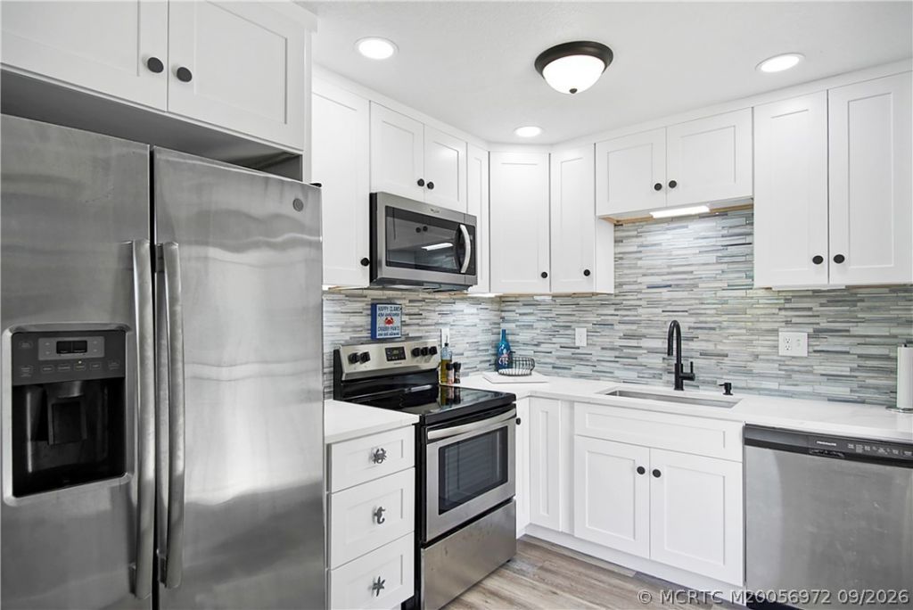 87 S Las Olas Drive, Jensen Beach, FL 34957 Photo
