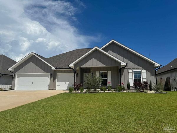 1924 Refuge Cir, Gulf Breeze, FL 32563