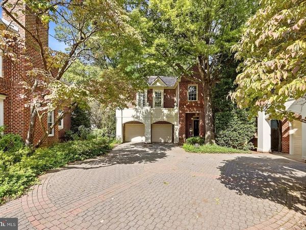 7809 FOX GATE COURT , BETHESDA, MD 20817